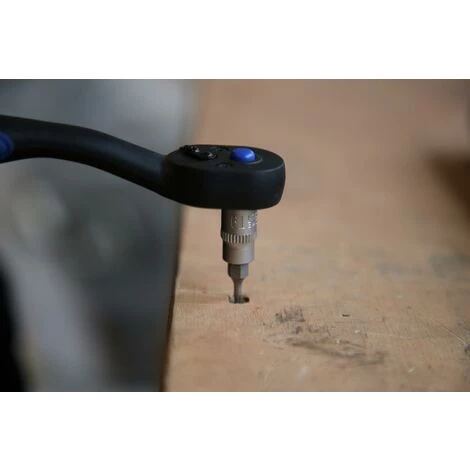 Brilliant Tools 1/4" Torx-Bit-Stecknuss, T9 4 Brilliant Tools 1/4" Torx-Bit-Stecknuss, T9 – Bild 2