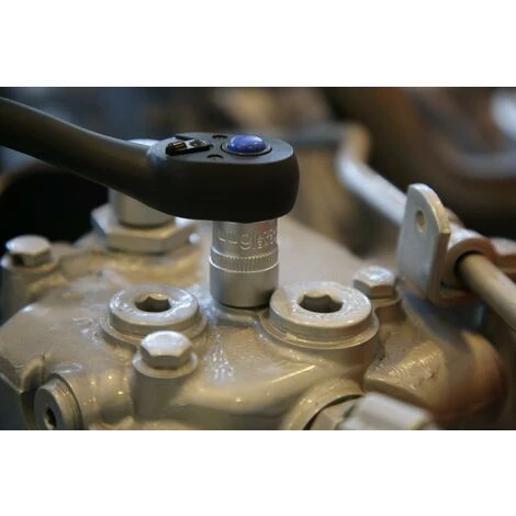 Brilliant Tools 3/8" Sechskant-Stecknuss, 16 Mm 4 Brilliant Tools 3/8" Sechskant-Stecknuss, 16 Mm – Bild 2