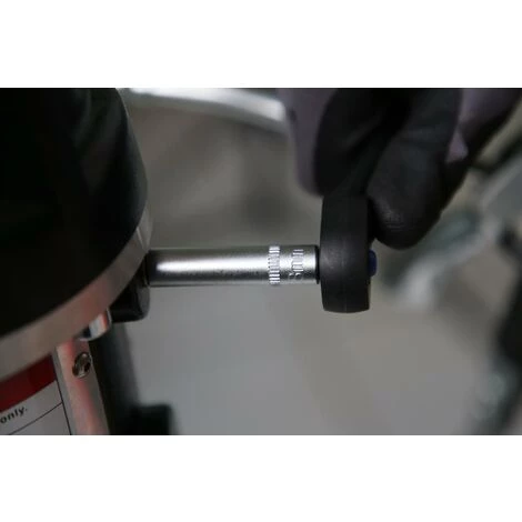 Brilliant Tools 1/4" Sechskant-Stecknuss, Lange Ausführung, 8 Mm 4 Brilliant Tools 1/4" Sechskant-Stecknuss, Lange Ausführung, 8 Mm – Bild 2